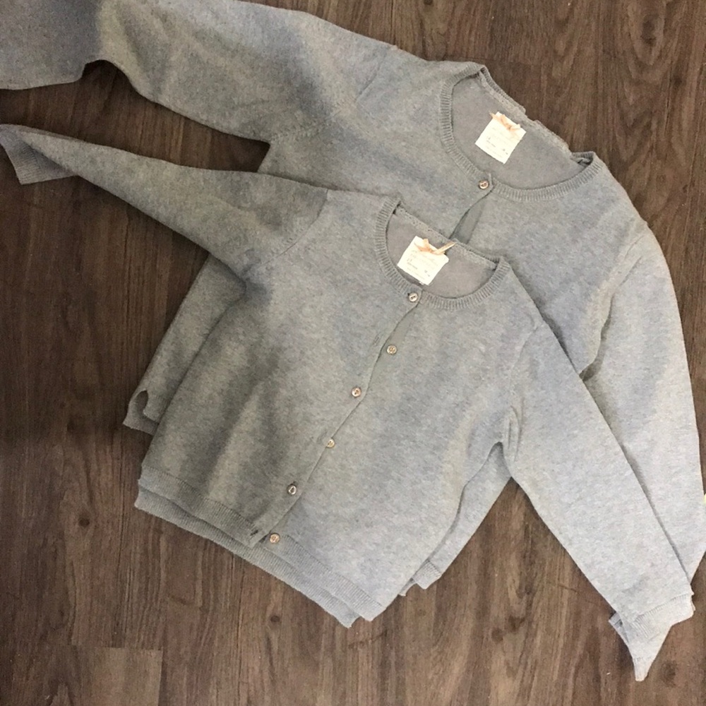Zara knitwear gray button-down girl sweater